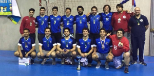 Felipe Barbieri, deportista de la rama de Balonmano de la Ufro : “Todo es cuestión de perseverancia”