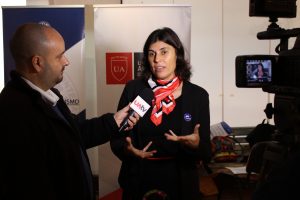 Carrera de Periodismo firma convenio con Festival de Cine de Carahue